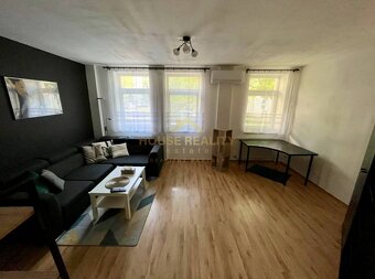 Predaj zariadený 2 izbový byt, Záhradnícka ulica,Bratislava - 3
