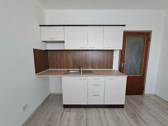 Garsónka s murovaným jadrom, Prievidza - Energetikov - 3