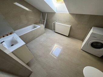 Topoľčany-prenájom 1 izbový byt 60m2 komplet zariadený - 3
