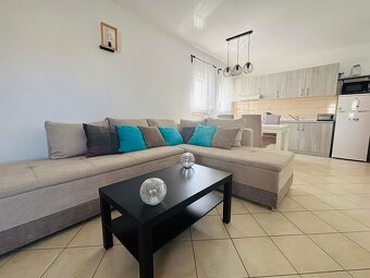 2-izb.zariadený apartmán 54m2 s výhľadom, Novalja/Chorvátsko - 3
