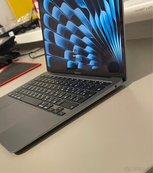 MacBook Air 13 M1 8GBRAM 256GB SSD - 3