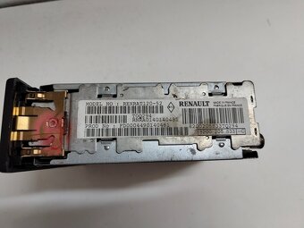 Rádio CD tuner Renault 8200205833 RENRAT120-52 30€ - 3