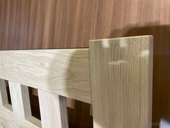 Masívna dubová posteľ 160 × 200 cm - 3