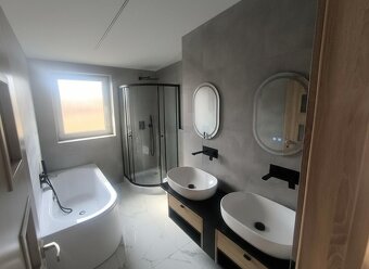 🏡 NA PREDAJ RODINNÝ DOM – OBEC SVINIA - 3