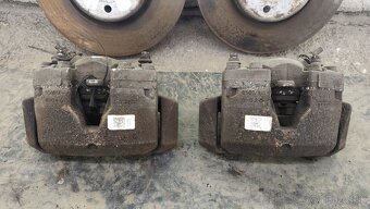 Predne brzdy Audi A6 C7 320mm - 3