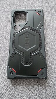 UAG obal - 3