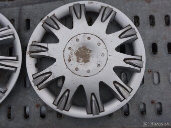 Predam puklice R15 - 3