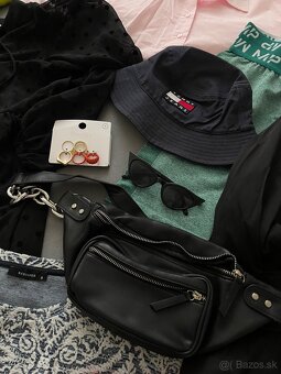 Balík dámskeho oblečenia - 3