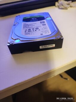 ST8000VX022 - 2EJ112 - 8TB NAS - 3