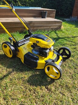 Rotačná motorová kosačka s pojazdom - 3