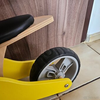 Drevené odrážadlo 2v1 mini žlté - 3