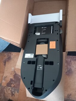 Nepoužitá úplne nová Cybex Autosedačka + základňa - 3