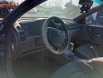 Renault laguna 1.6 i 1.9 dci - 3