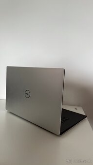 Dell XPS 15 7590 - 3
