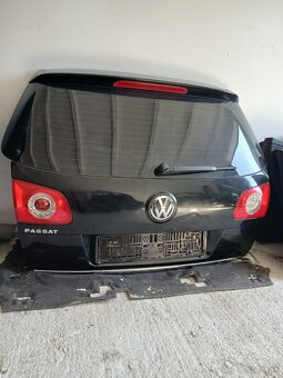 Predám Dvere Passat B6 LC9X - 3