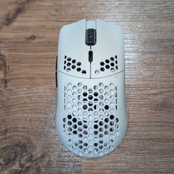 myš Glorious Model O - 3