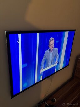Samsung UE46ES6800 - 3