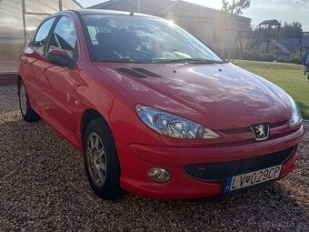 Peugeot 206 1.4 benzín r.v. 2008 112tis km - 3