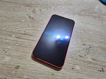 Iphone 12 128gb v super stave na displeji nieje ani jeden sk - 3