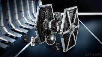 LEGO Star Wars 75300 - 3
