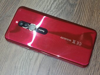 Predám Xiaomi Redmi 8 - 3