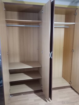 Šatníková skriňa - 3