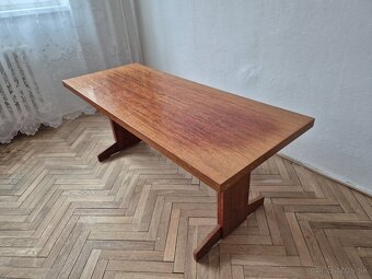 Konferenčný stolík - 3