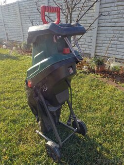 Záhradný elektrický drvič konárov - 3