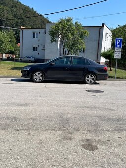 Jetta 1.6 TDi rv 2012 265000 km - 3