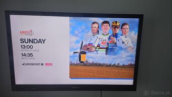 LCD TV SONY BRAVIA KDL-40EX720 - 3