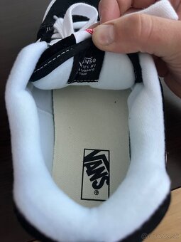Vans - 3