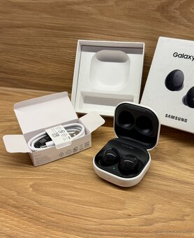 Samsung Galaxy Buds 2 - 3