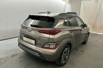 Hyundai Kona MY22 electric 64kWh, 3f/TČ,SoH 100% záruka,+DPH - 3