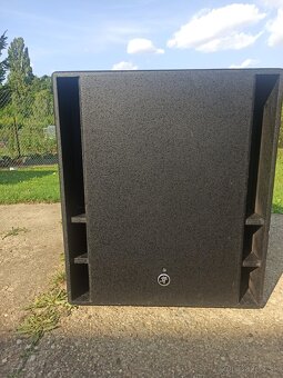 Predám Mackie thump 18 s subwoofer 1200w - 3