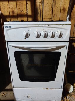 Darujem za odvoz plynovy sporak - 3