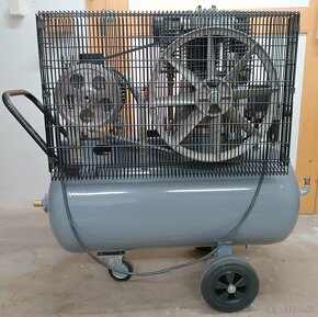 Schneider kompresor Universal 650-90-10 - 3