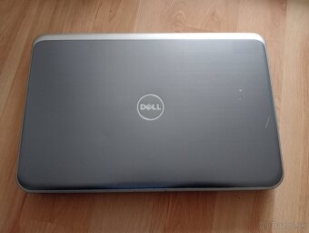 predám notebook Dell Inspiron - Intel core i5 -8gb ram - ssd - 3