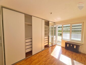 NAJLACNEJŠÍ veľkometrážny byt v Podbrezovej - 3