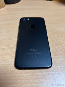 Apple iPhone 7 - 128GB - 84% kapacita batérie - 3