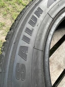 Zimné 225/60 R18 - 3
