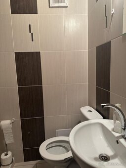 Administratívne priestory/kancelárie - 3