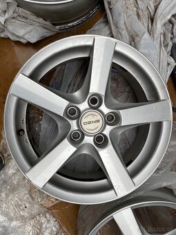 Disky Enzo R16 5x114,3 6,5J ET45 stred otvor 56,1 - 3