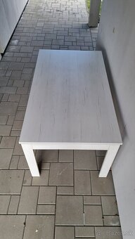 Jedálenský stôl - 3