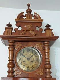Predám funkčné starožitné mlynárské hodiny Schenkler & Kienz - 3