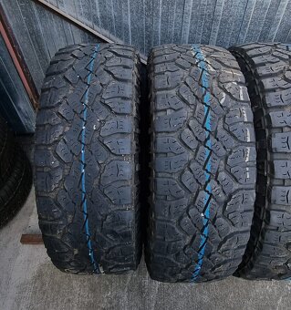 letne pneumatiky LT 275/70R18 - 3