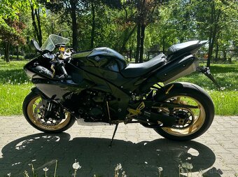 Predám Yamaha YZF R1 Big Bang - 3