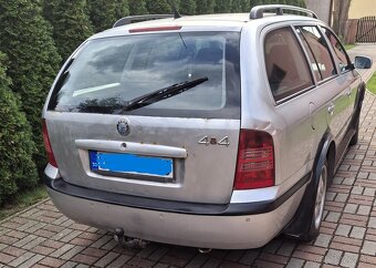Škoda Octavia Combi 1 - 3