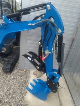 Predám mini bagr - 3