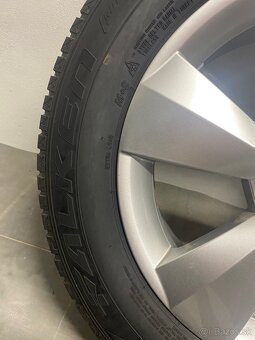5x112 R17 6,5J ET38 Škoda + 215/65 R17 celoročné - 3