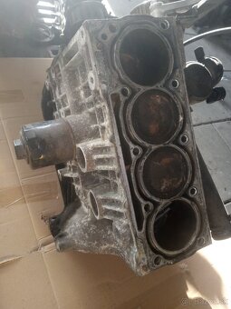Polomotor škoda fabia 1,4 benzín/ automat. - 3